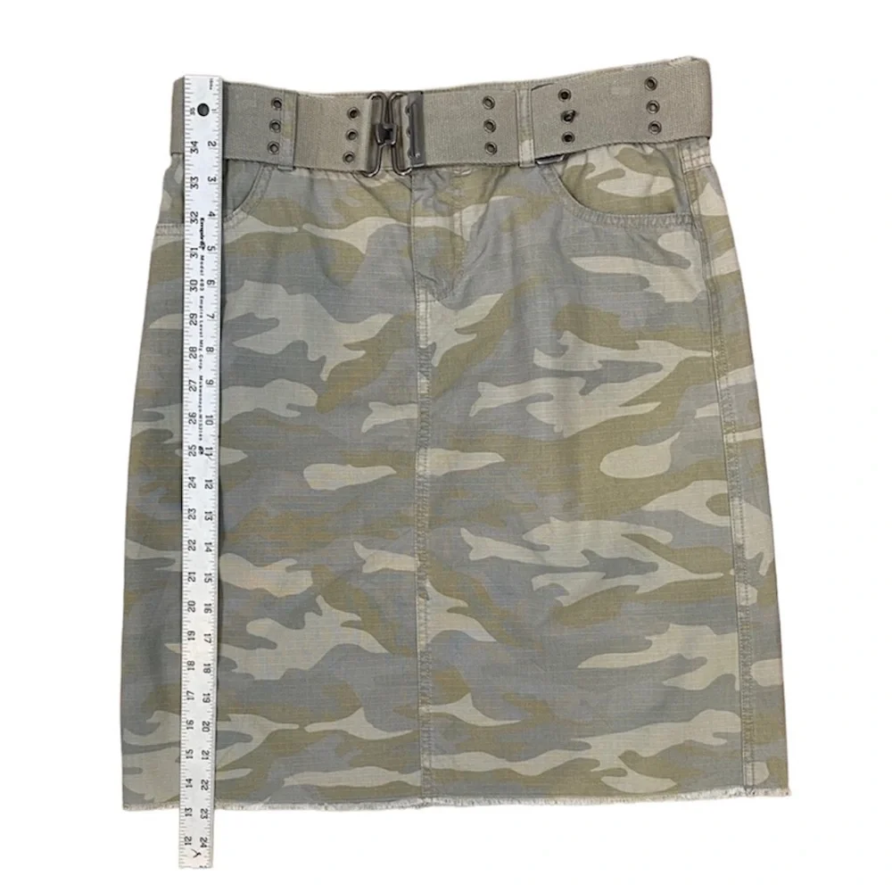 DKNY Khaki Camouflage Belted Pencil Skirt size 8